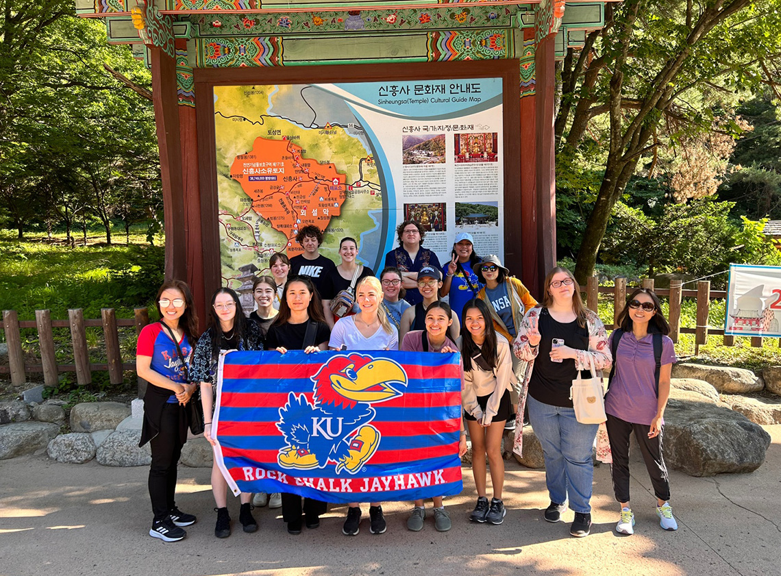 Teaching English in South Korea group abroad in South Korea